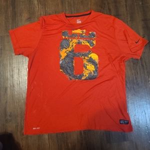 Nike Dri-Fit Mens LeBron James Crown 6 Graphic T Shirt Red Black Crew Neck xxl